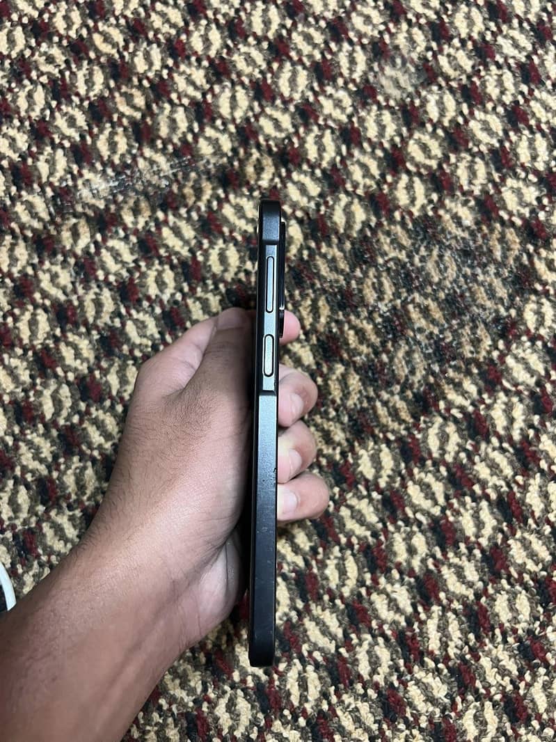 Samsung Mobile A17 1