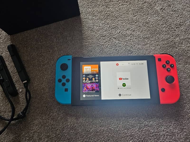 Nintendo Switch V2 With complete accessories 2