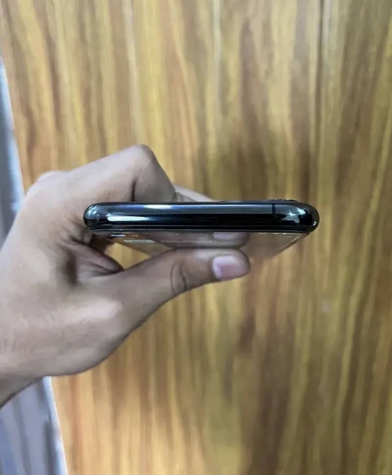 I phn 11pro 3