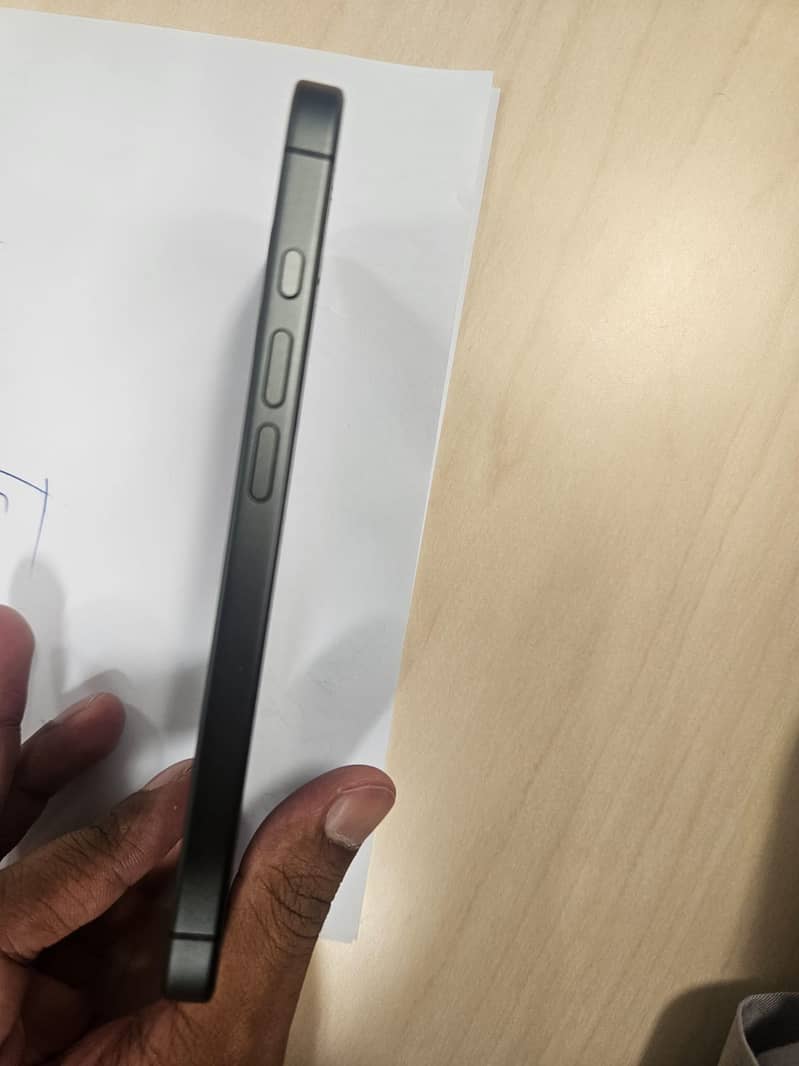 Apple iPhone 17 1