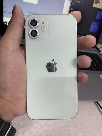 Apple iPhone 12