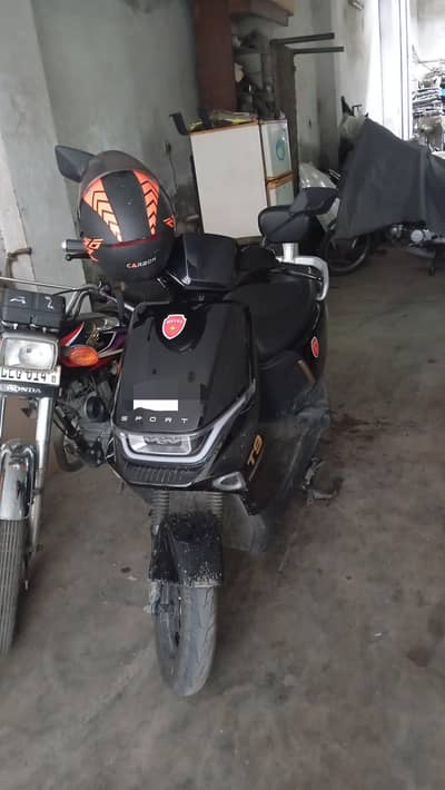 Electric Metro T9 Scooty Available Hai