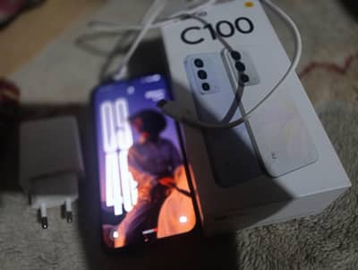 Realme c100 8 gb + 256