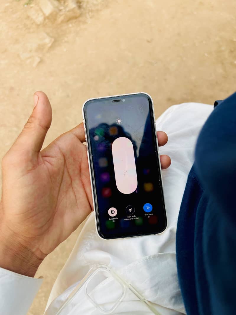 Apple iPhone 11 2