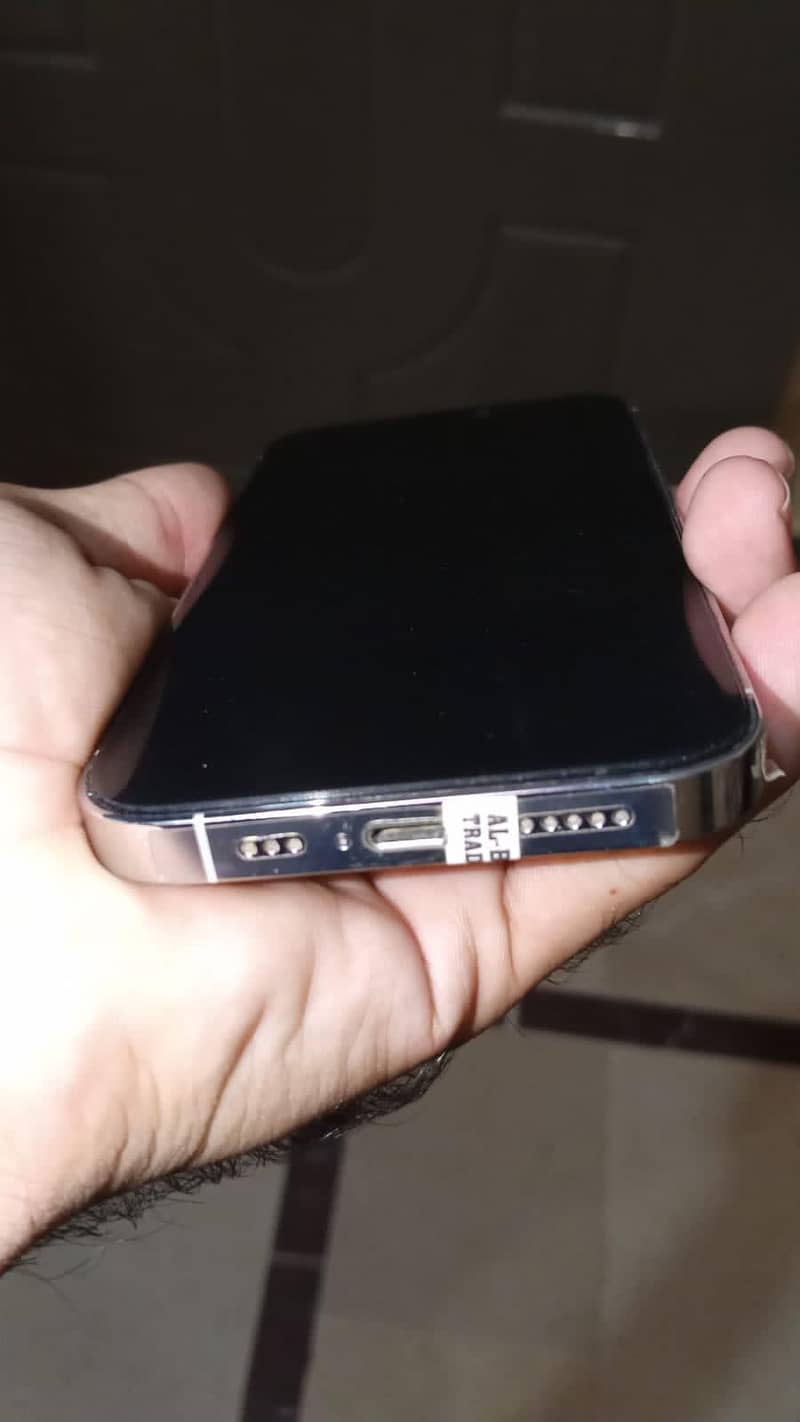 Apple iPhone 14 Pro 5