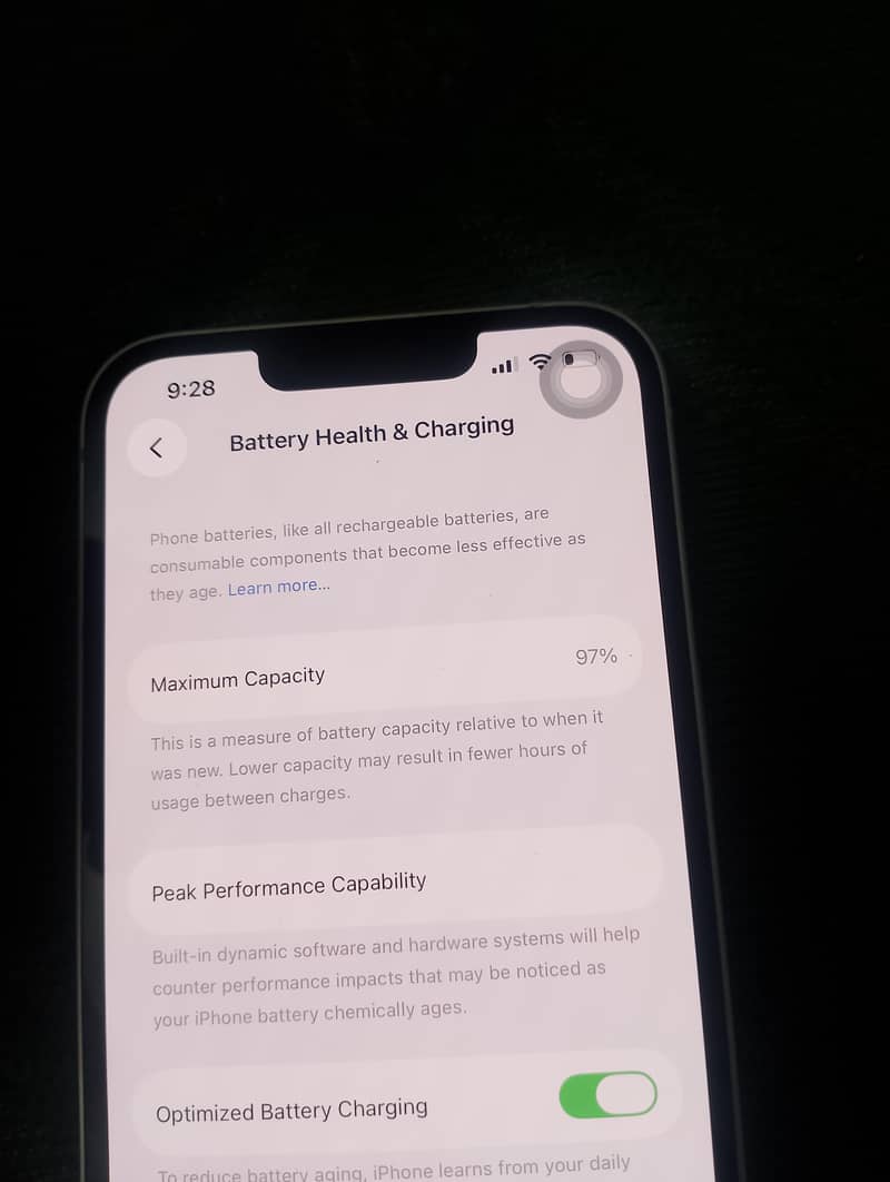 Apple iPhone 13 5