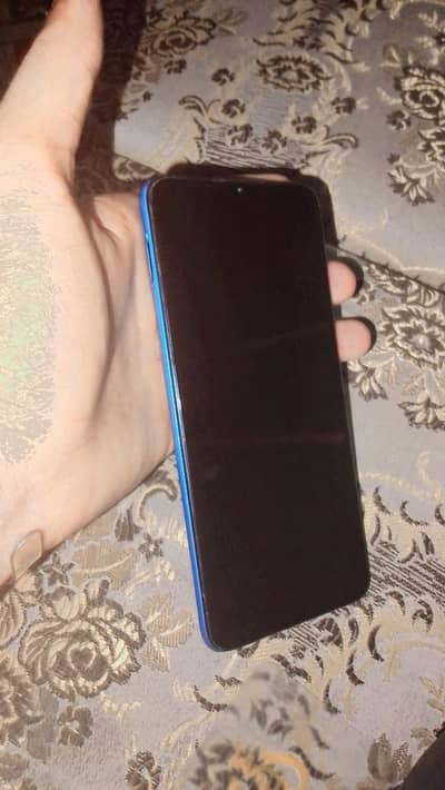OPPO A18