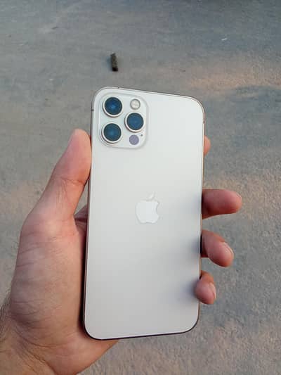 Apple iPhone 12 Pro