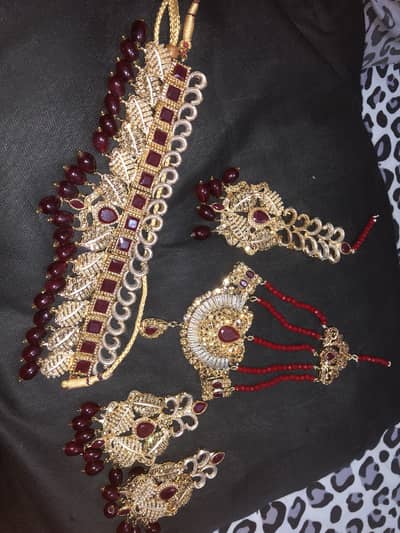 Bridal jewellery set