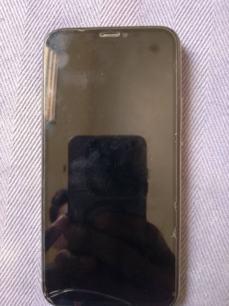 Apple iPhone 11 Pro 2