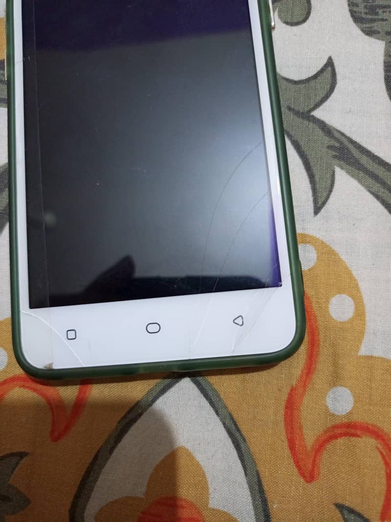 OPPO A37f 0