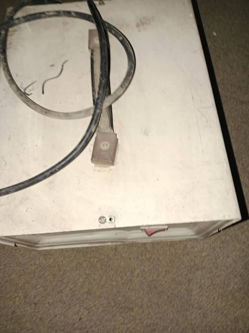 voltage stabllizer 0