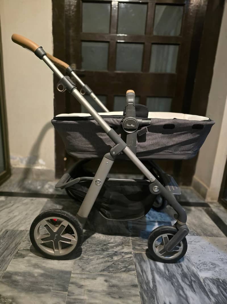 Pram & Walker (SILVER CROSS) 0