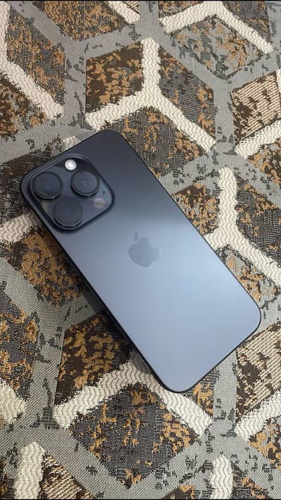 Apple iPhone 15 Pro