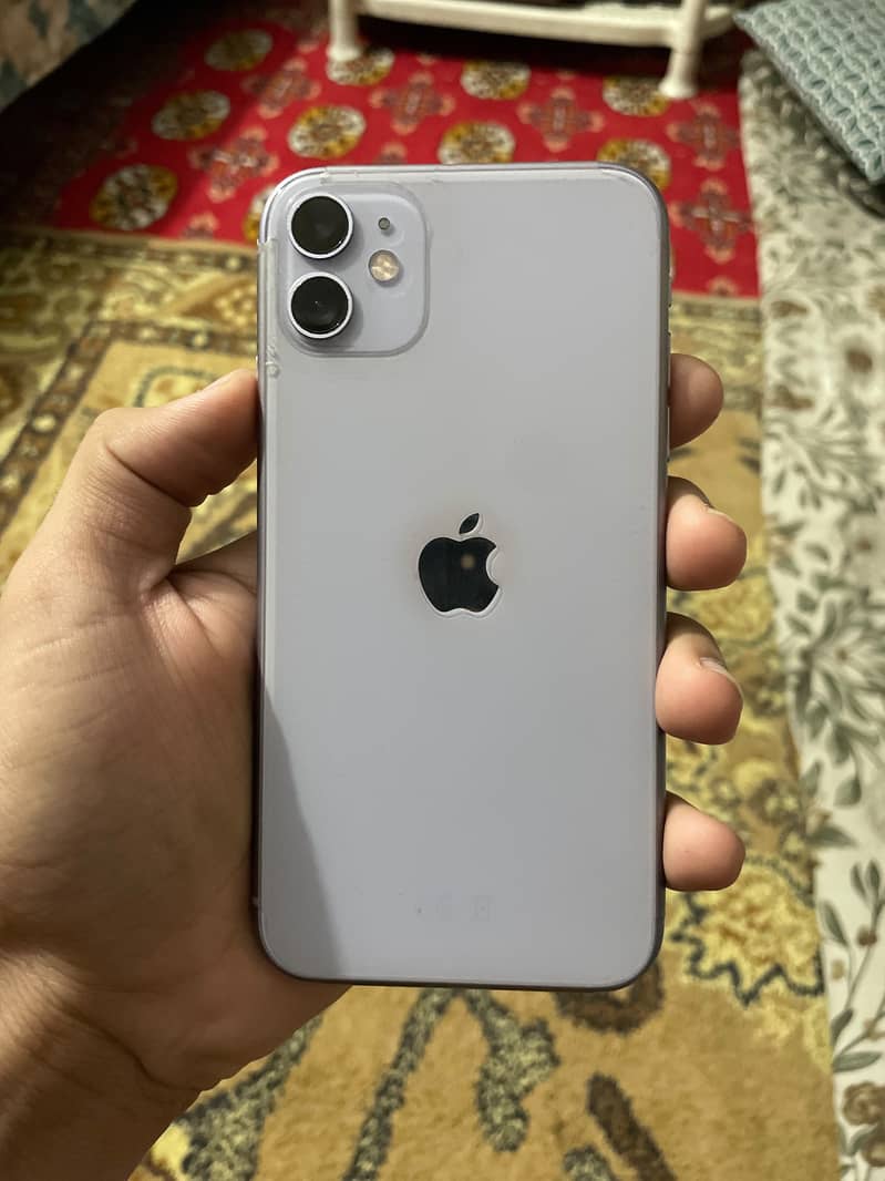 Apple iPhone 11 0