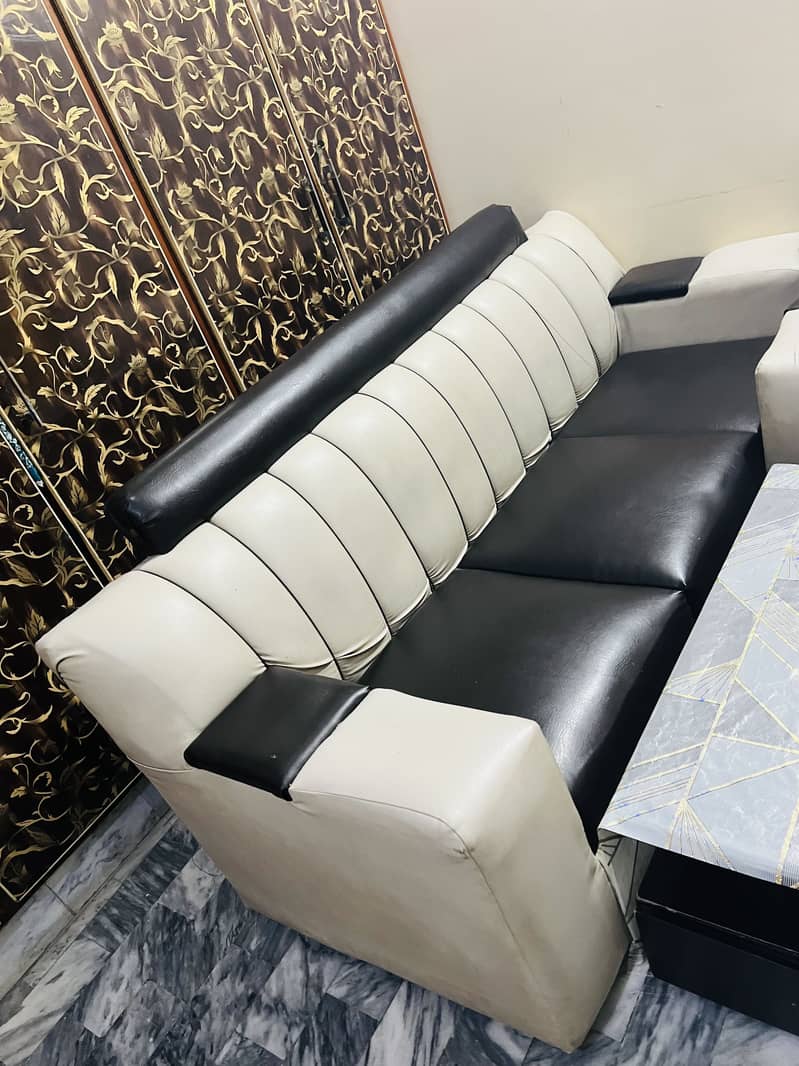 6 Seater Sofa Set With table 4