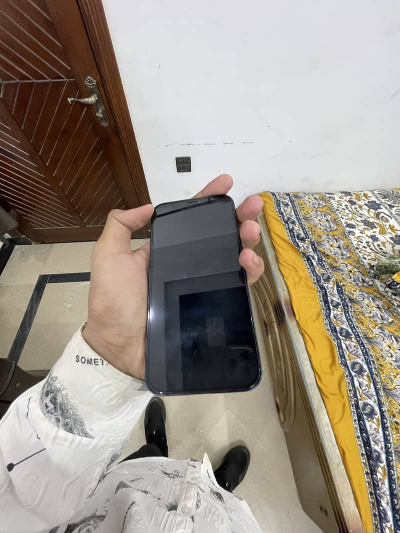 Apple iPhone 12 5
