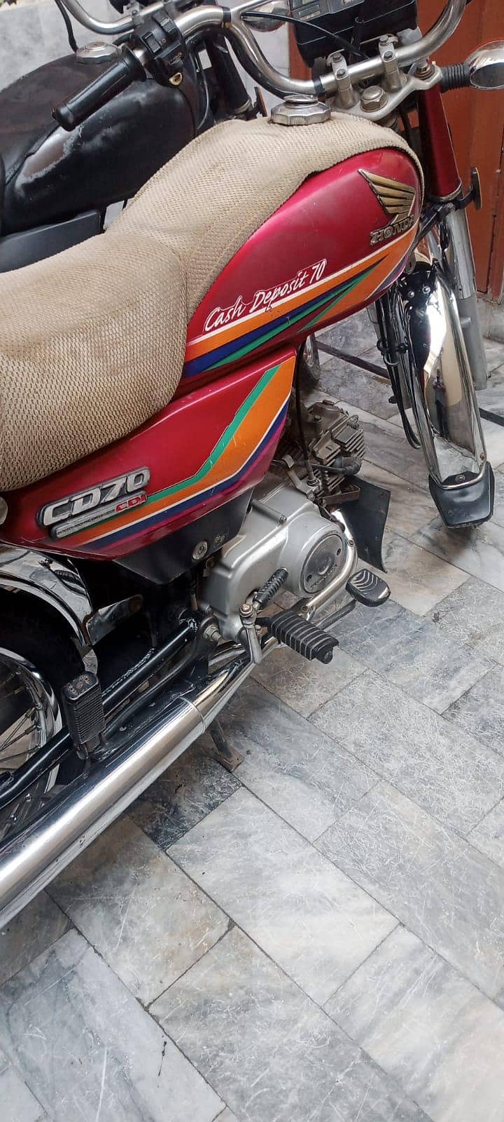 Honda CD70 2012 model 4