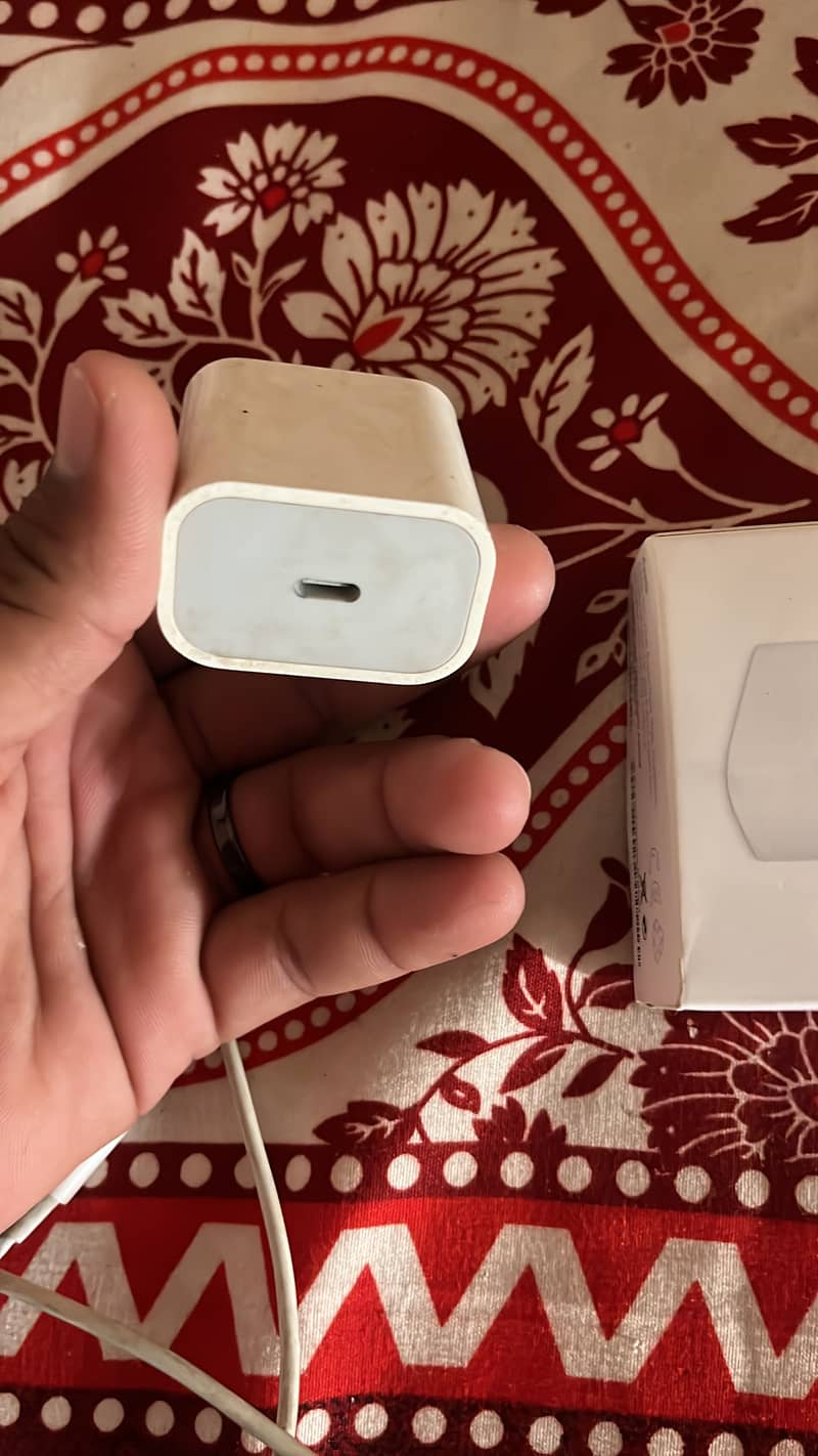 Apple iPhone 13 1
