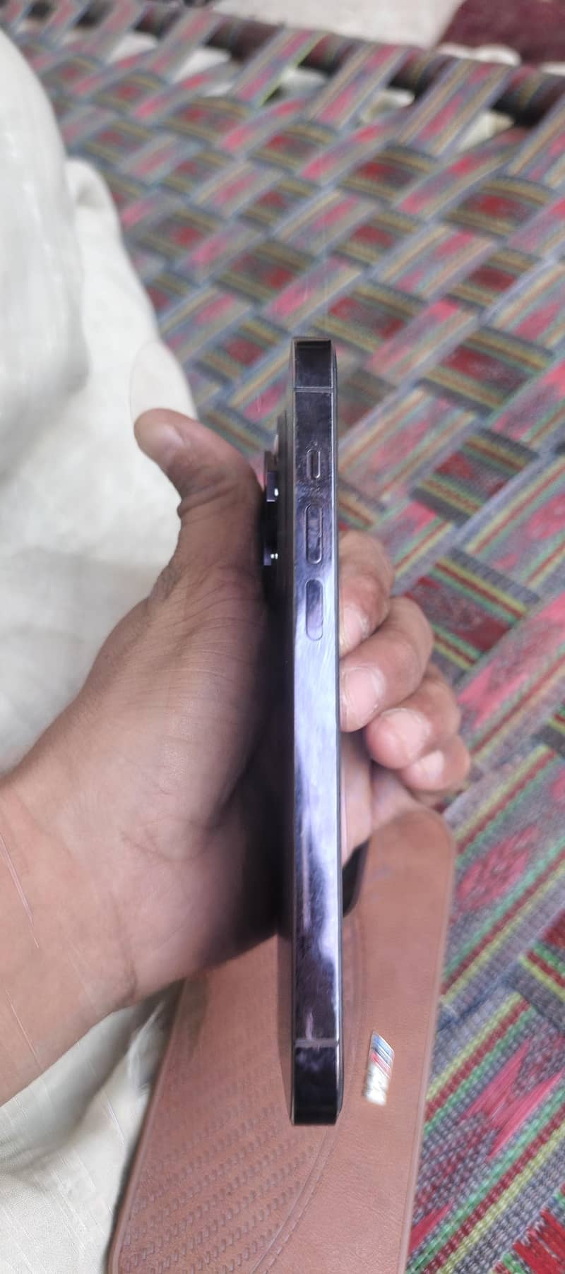 Apple iPhone 14 Pro 4
