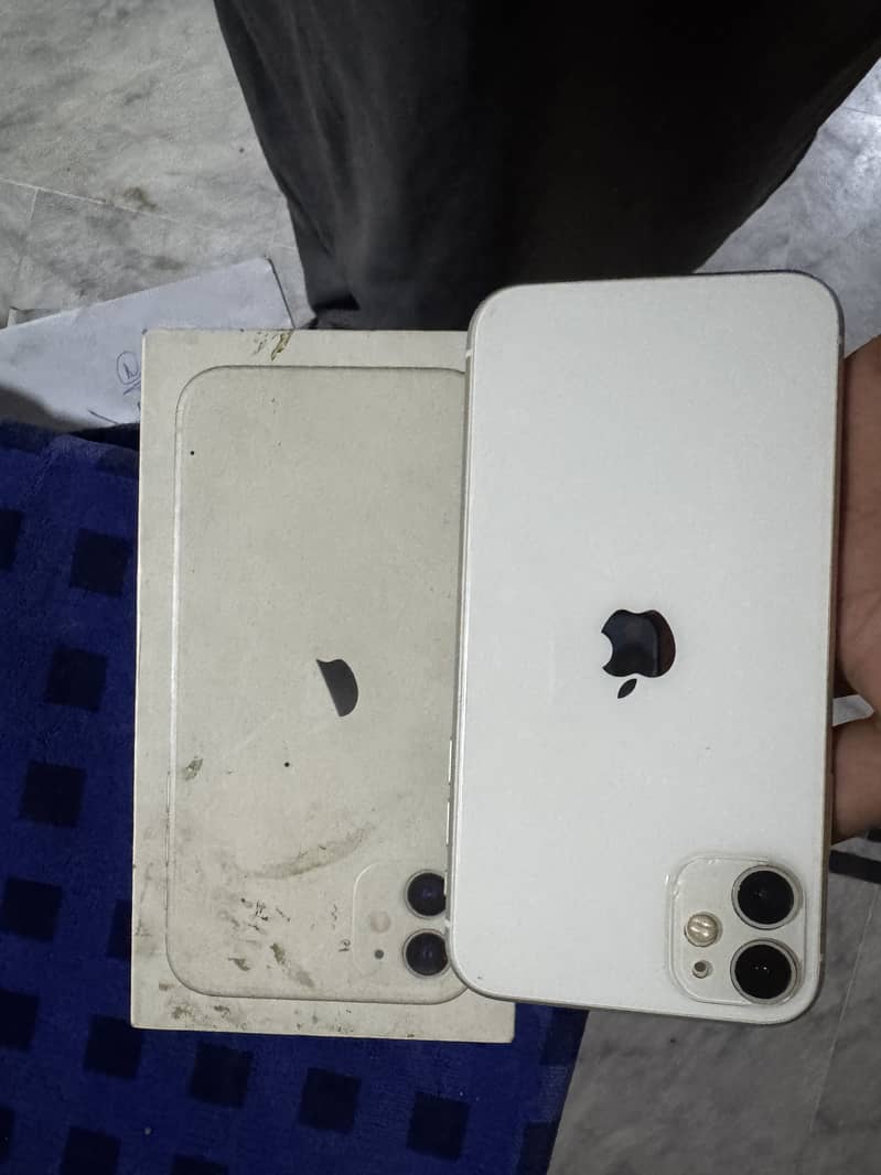 Apple iPhone 11 9