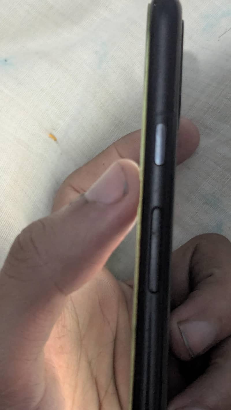 Google Pixel 5 4