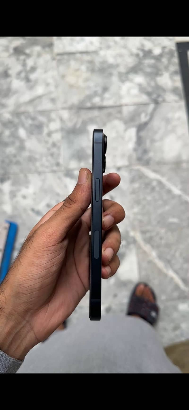 Apple iPhone 13 0
