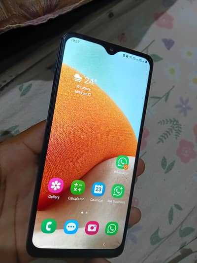 Samsung Mobile A32. . .  6 / 128