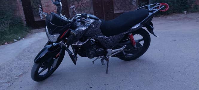 Honda CB 150F 2017