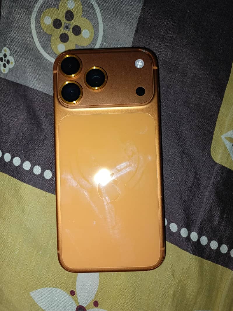Apple iPhone 17 Pro Max 0