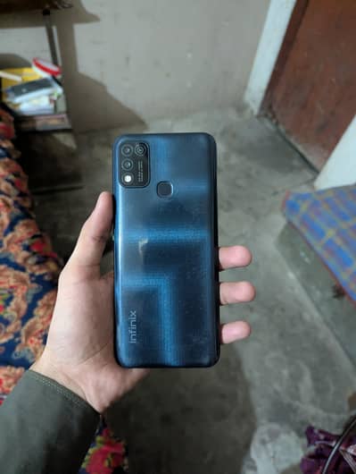 Infinix Hot 11 Play