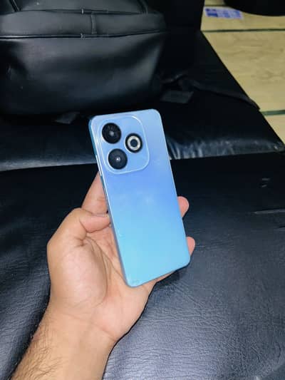 Infinix Smart 8 Pro