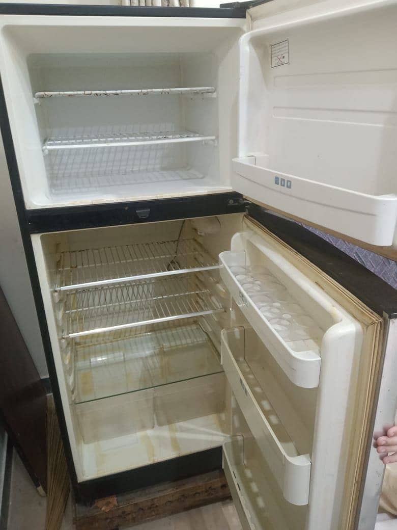 Refrigerator 6