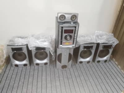 sony 111d sound sestem with oregnel remoot lush condition 03006954393w