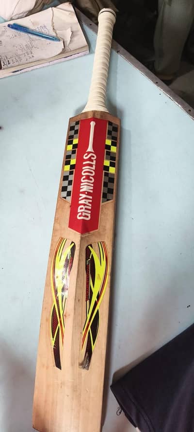 Gray Nicolls Hot ball Bat