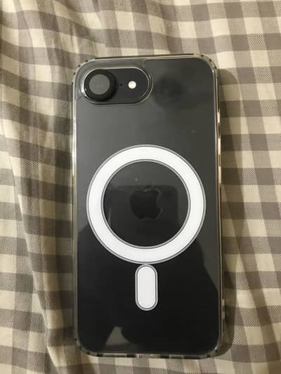 Apple iPhone 16e