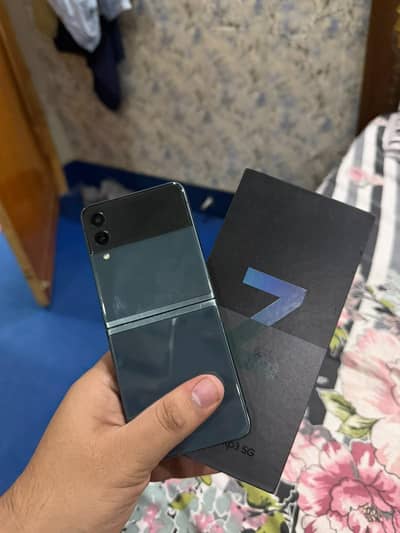 Samsung Mobile Z Flip 3