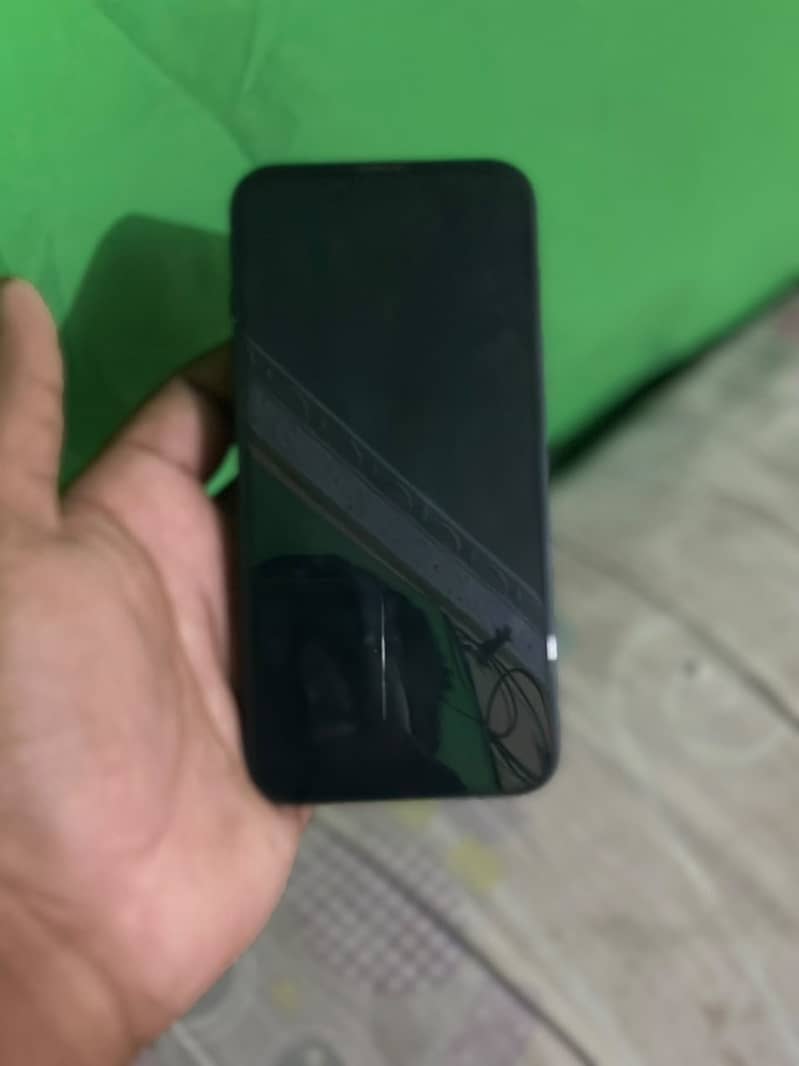 Apple iPhone 14 0