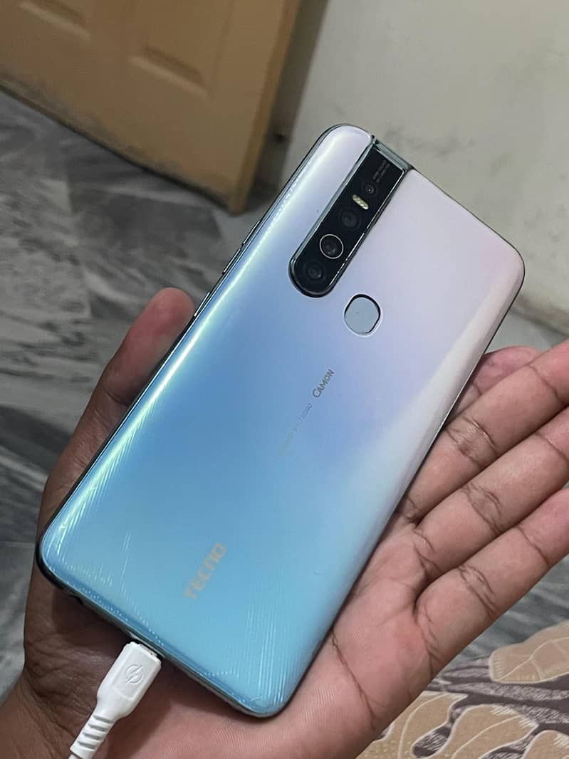 Tecno CAMON 15 Pro 0