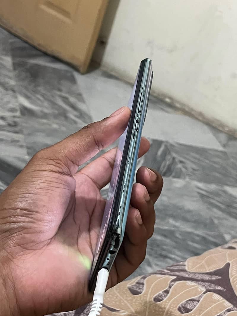 Tecno CAMON 15 Pro 7