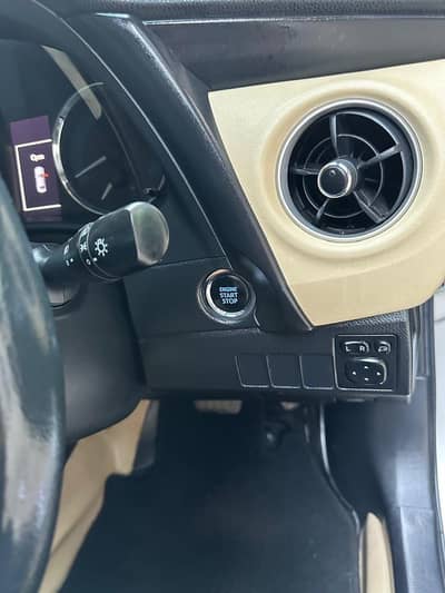 Toyota Altis Grande 2019