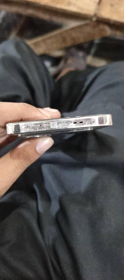 Infinix Note 40