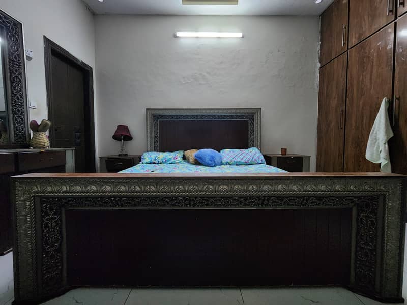 King size bed set 0