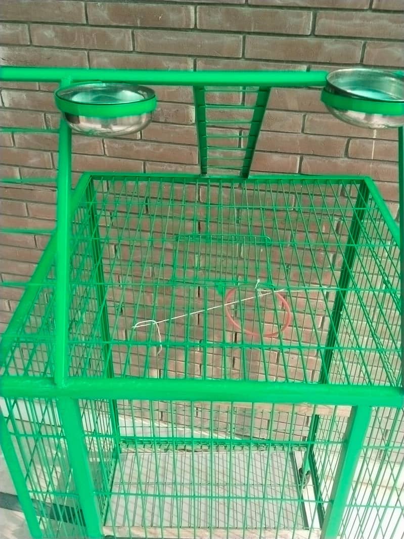 ۔ cage. طوطوں کا پلے ٹاپ اور پہیوں والا بڑا پنجرا 1