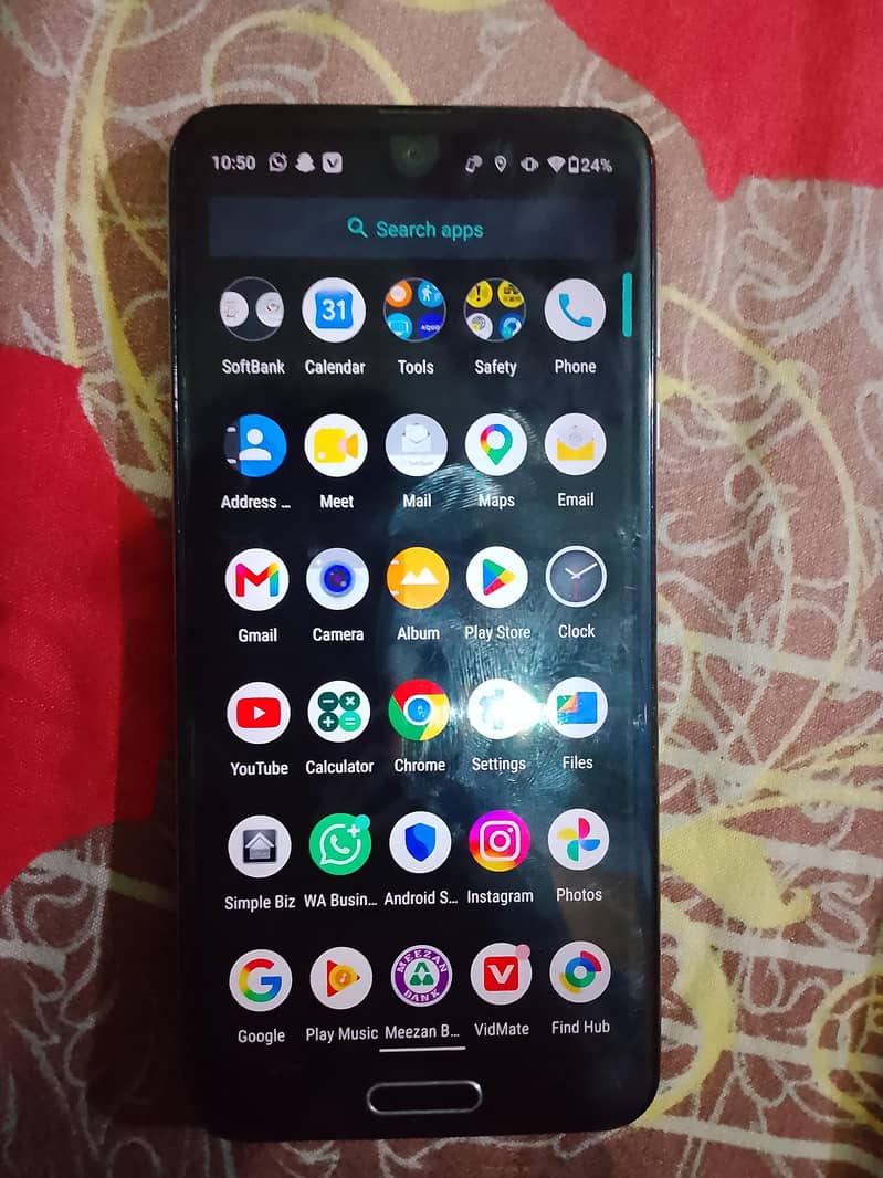 Sharp Aquos R2 3