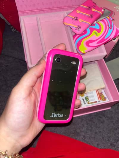 Nokia barbie 2660 flip phone