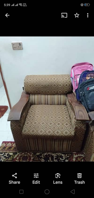 4 seater sofa for sale.