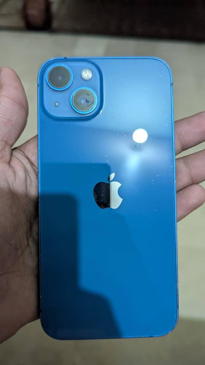 Apple iPhone 13 2