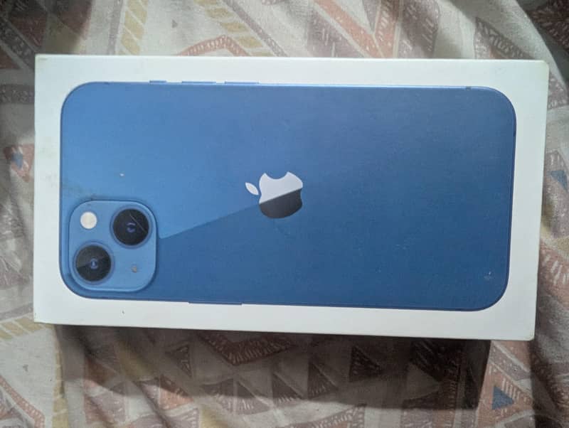 Apple iPhone 13 5