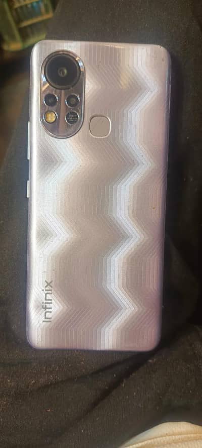Infinix Hot 11s